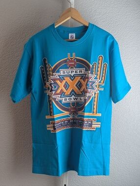 VTG 1996 Super Bowl XXX T-Shirt | Logo 7 Aztec Graphic | Teal Blue | Size Medium